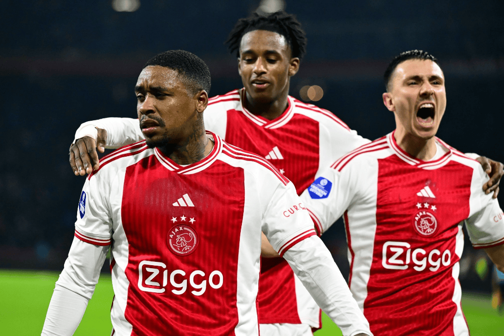 尽管她在中 尽管她在中