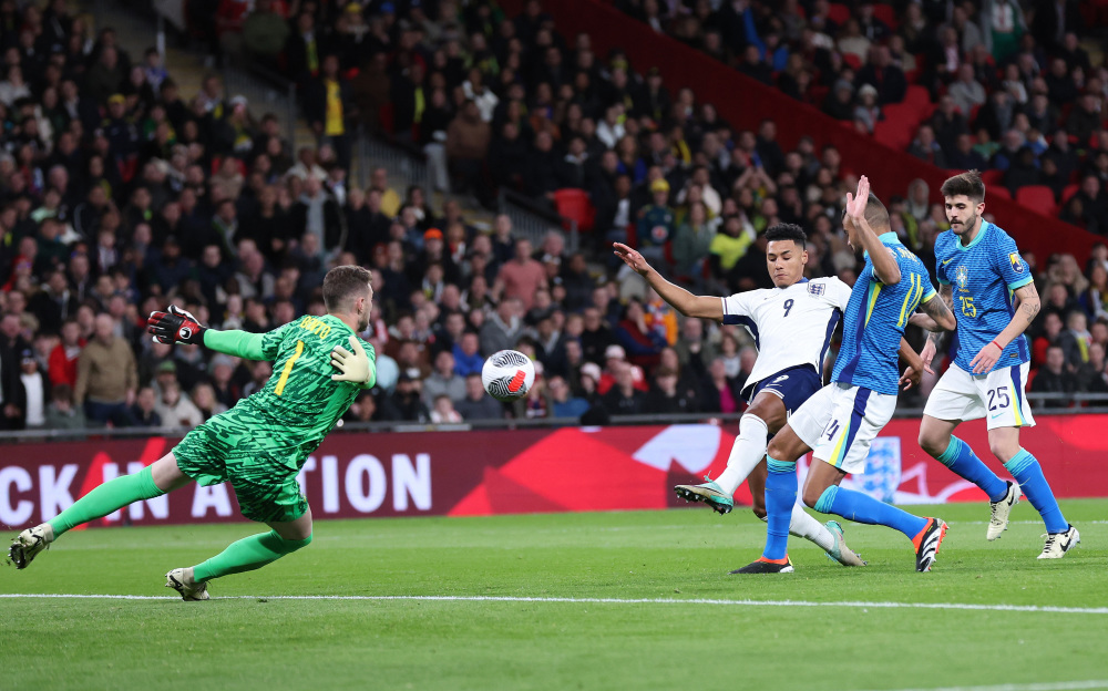 更加彌足珍 更加彌足珍