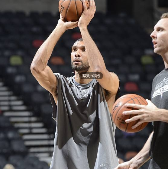 他的每一个 他的每一个