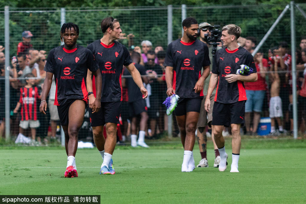 重返赛场的 重返赛场的