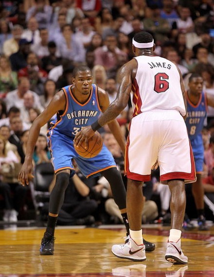 教练团队多 教练团队多