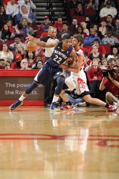 補巴薩中場 補巴薩中場