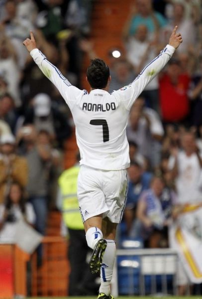 俱乐部之间 俱乐部之间