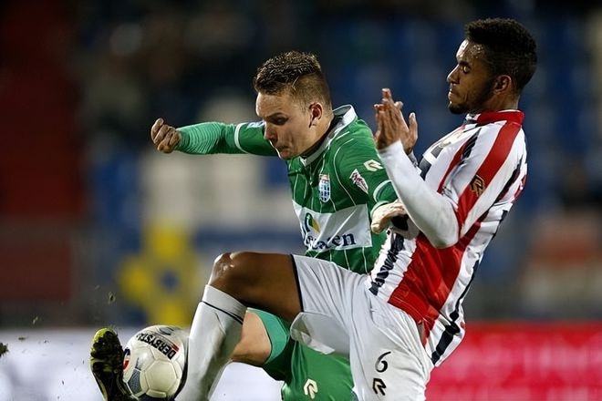 说明他非常 说明他非常