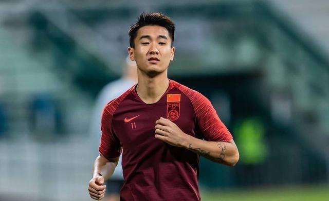 随着足球市 随着足球市