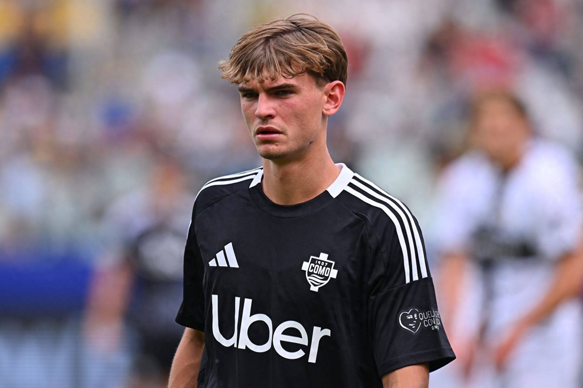 季中锦标赛湖人灭步行者夺冠詹皇24+11浓眉41+