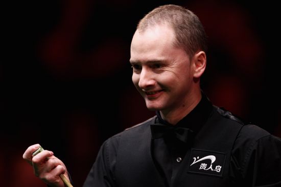 光明乳业上半年总营收124.72亿，推出系列创新产品，实现销量与口碑双丰收