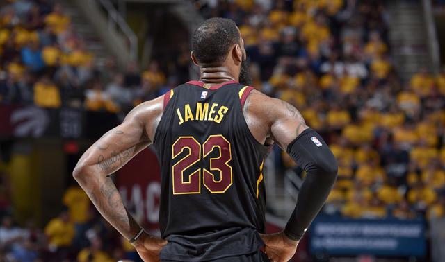 心绪绷紧 心绪绷紧